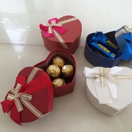 Custom Heart Shaped Boxes With Insert
